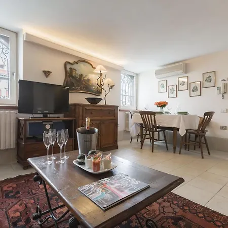 Ca' Cerchieri 3 Grand Canal Apartamento *