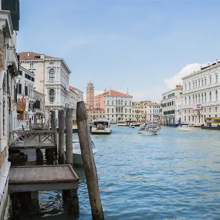 Ca' Cerchieri 3 Grand Canal